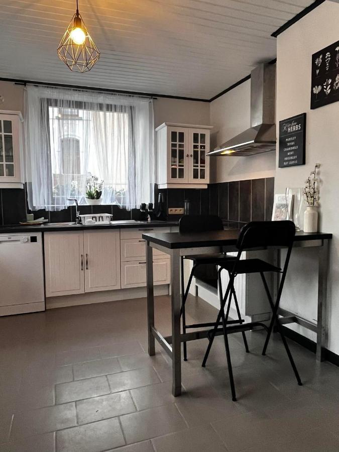 Le Clos Fleuri Fauvillers Bagian luar foto